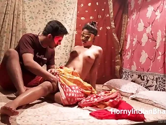 Steaming Desi Bhabhi Devar Juggles The brush Devar In Xxx Homemade Porno