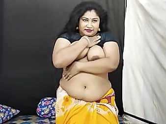 Ruby Aunty's plump assets bounces on the floor while her clean-shaven gash gets hard