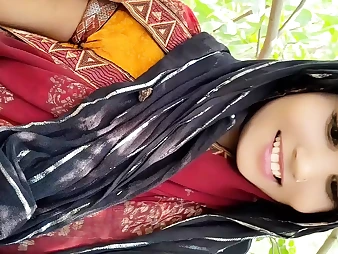 Super-sexy Indian wife and housewife get penetrated rigid in the garden & creampied in 4 way madness