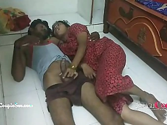 Crazy Indian Milf Ranesh and Nitya take turns getting boinked on the floor