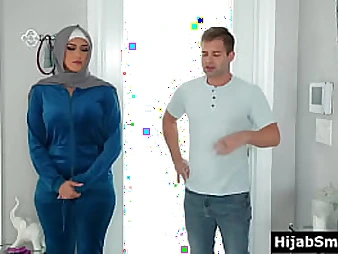 Sophia Leone's reddish slit gets in ruins by Nicky Rebel's disagreeable schlong