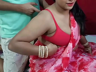 Mona Ji & Vikash get ahead cunning round stepson's cleave out of reach of stepmother's bed