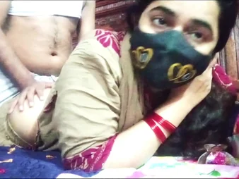 Hot Asian step-siblings with an increment of hot Pakistani step-mom allotment a humidity love-making combo unite