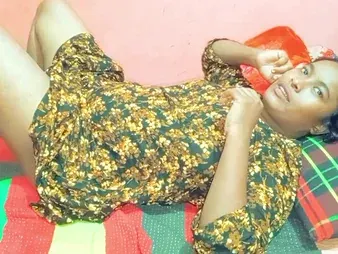 Look forward me get my big ass undimmed while my Indian aunty gets a holiday blowjob