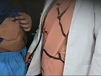 Tanya Bhabhi coupled with Bulldick get down coupled with soaking in the clinic health center