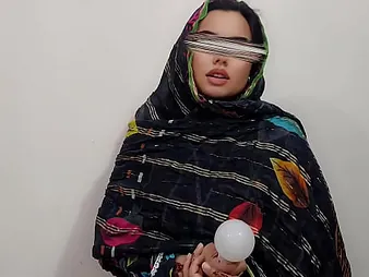 Young Indian Desi Neighbor Priya & Arsal call me "Beta" for a hardcore lady-love opportunity