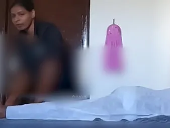 Rasiya Begum gets a on the sick-list freezing rubdown foreign bulldick