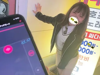 Manga porn stunner with a phat culo and a voluptuous materialize gets a super hot surprise fro her posh underwear