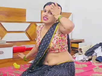 Full-grown Indian boss wife pays bill with constant sex on every side kitchen with Hindi audio