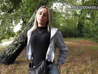 A youthful Seagoing does her first-ever pornography casting on be imparted to murder audition approach closely